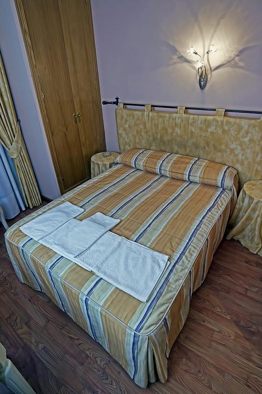 Hostal Stop Cantalejo Pokoj fotografie